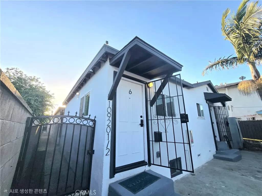 10920 1/2 S Inglewood Avenue, Inglewood, CA — listing photo 1