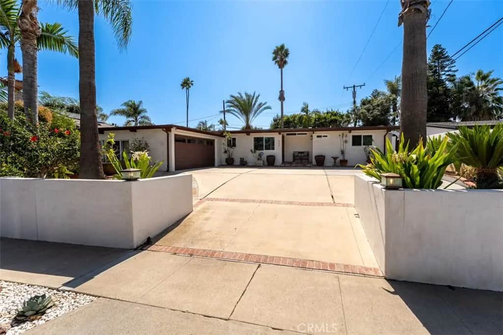 327 Santa Isabel, Newport Beach, CA — listing photo 1