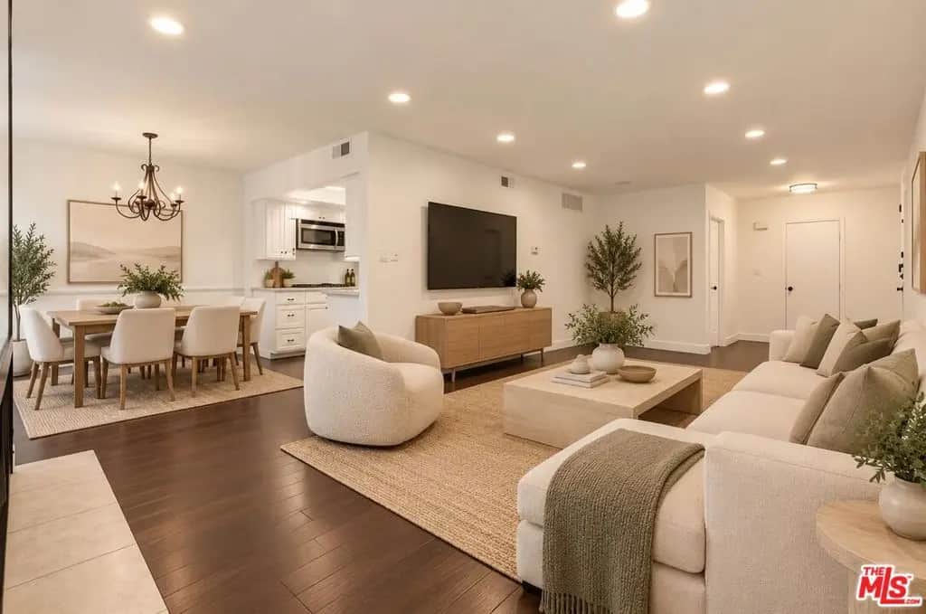 11656 Montana Avenue 114, Los Angeles, CA — listing photo 1