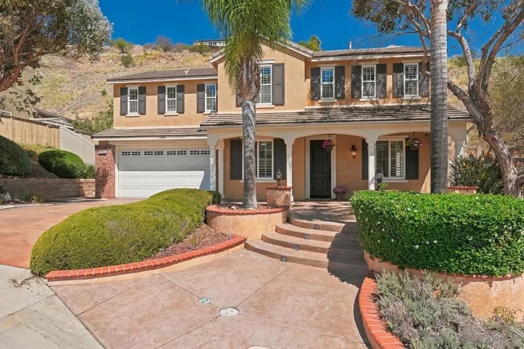 3805 Sacramento, La Mesa, CA — listing photo 1
