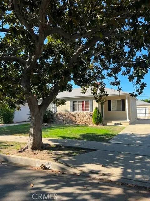 14601 Huston Street, Sherman Oaks, CA — listing photo 1