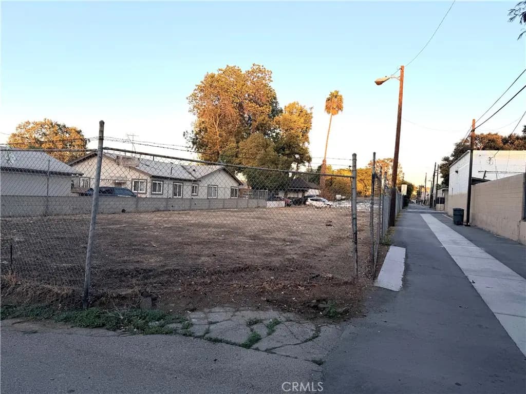 510 Sheridan St, Corona, CA — listing photo 1