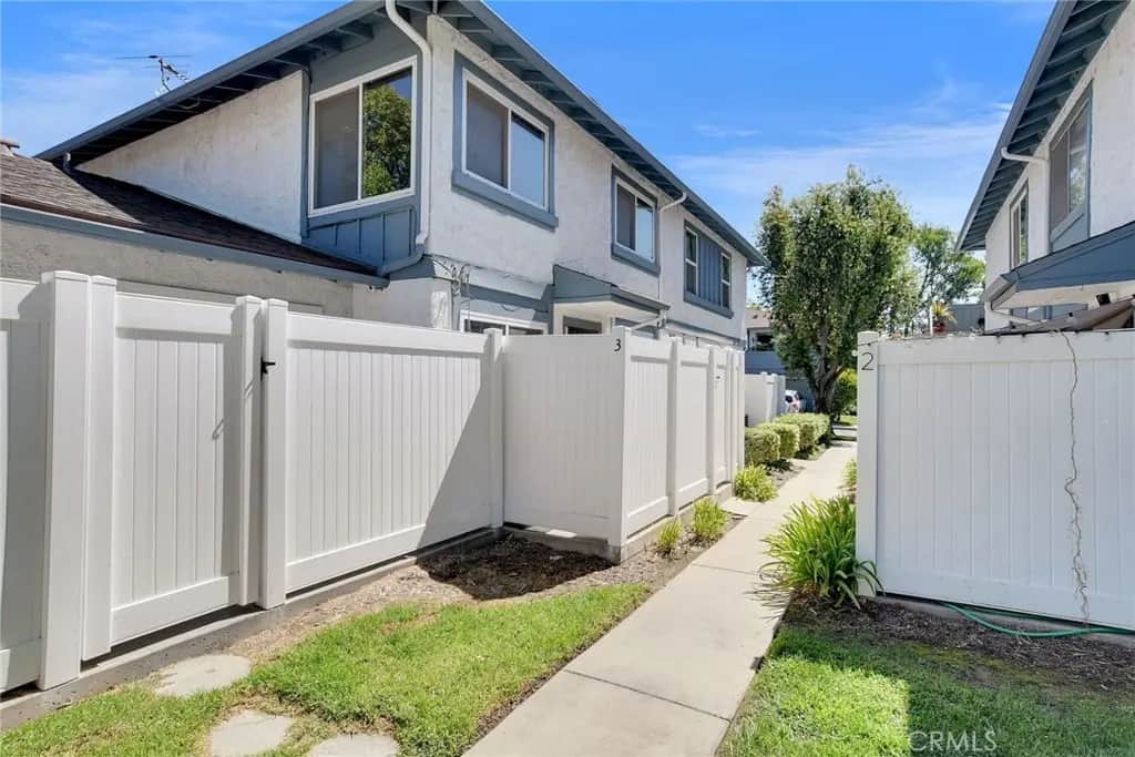 878 W 13th, Azusa, CA — listing photo 1