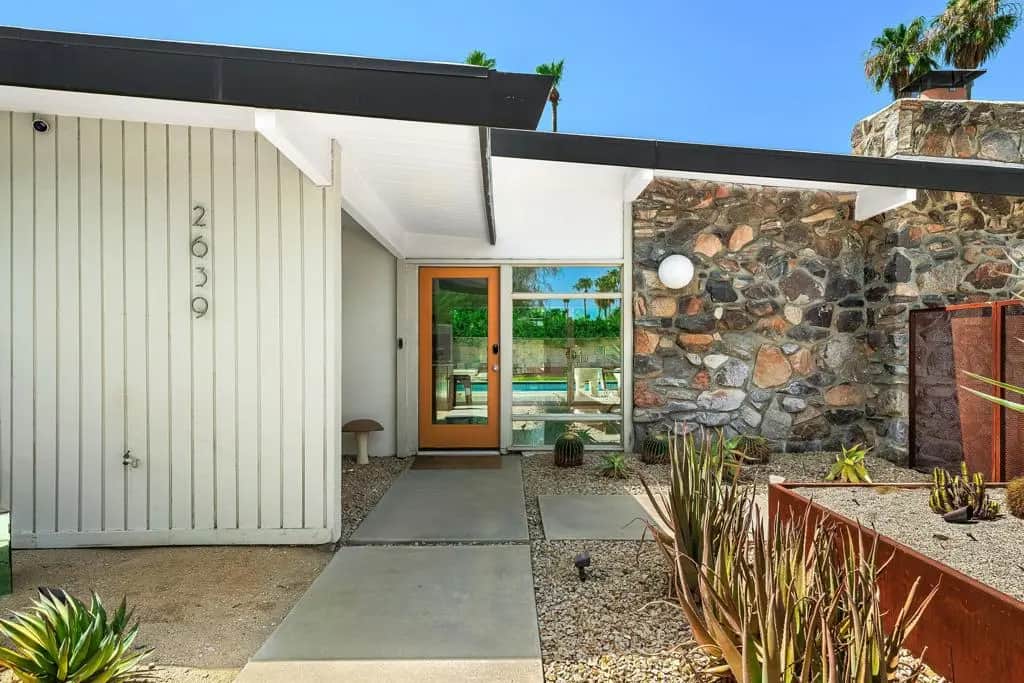 2639 E Livmor Avenue, Palm Springs, CA — listing photo 1