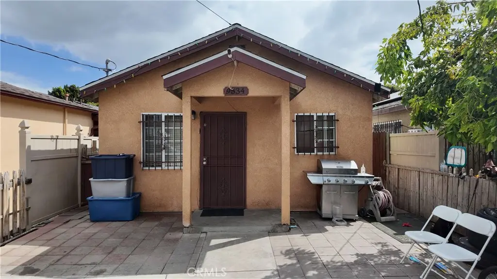 9534 Hickory, Los Angeles, CA — listing photo 1