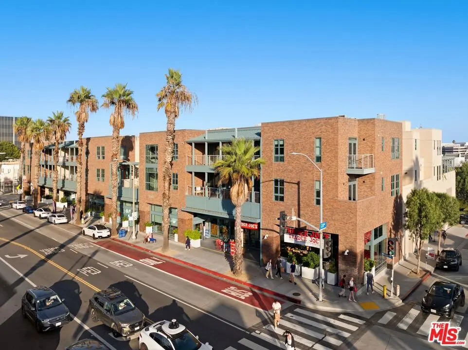 2300 Wilshire Blvd 201, Santa Monica, CA — listing photo 1