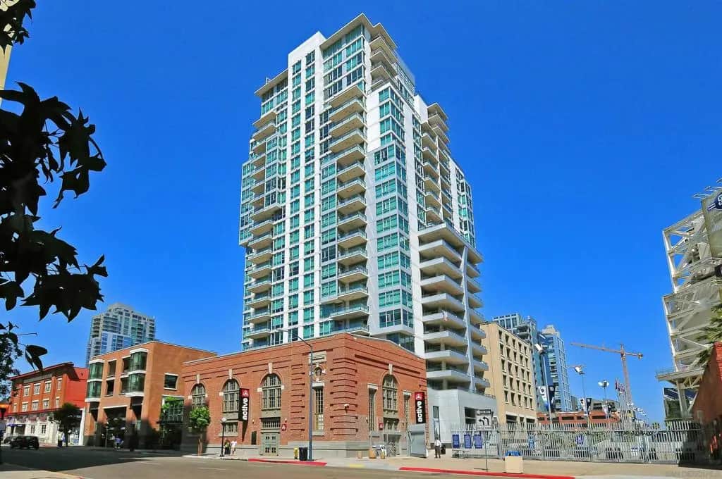 325 7Th Ave 211, San Diego, CA — listing photo 1