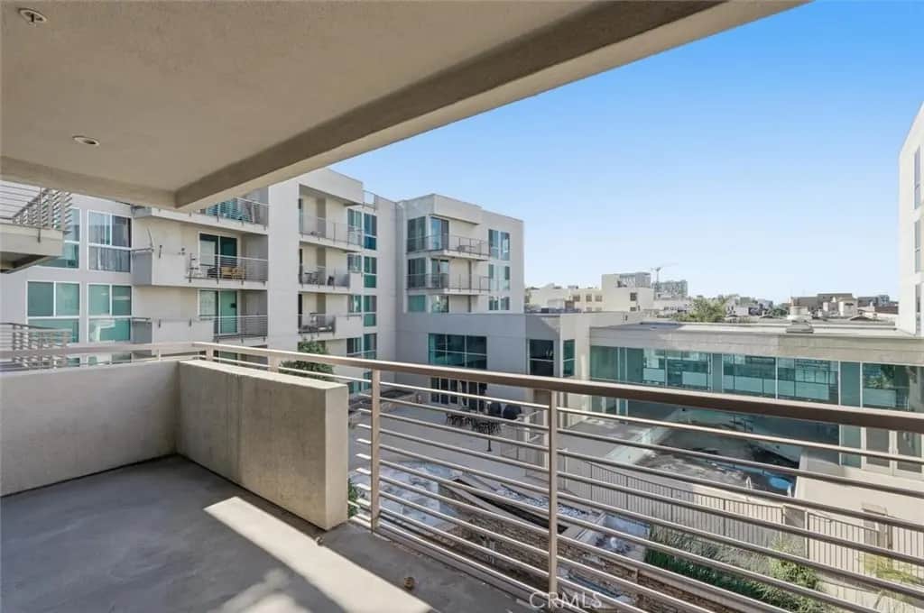 267 S San Pedro 315, Los Angeles, CA — listing photo 1