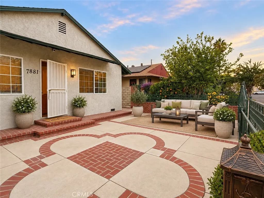 7881 Claybeck Avenue, Sun Valley, CA — listing photo 1
