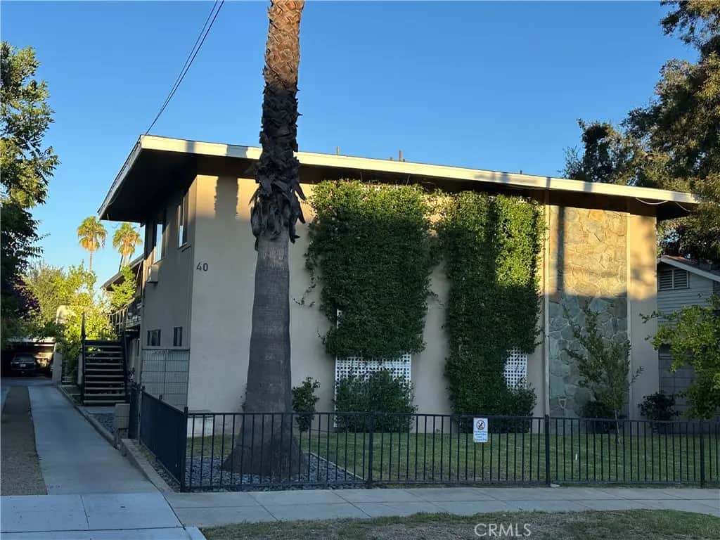 40 Harkness Ave 4, Pasadena, CA — listing photo 1