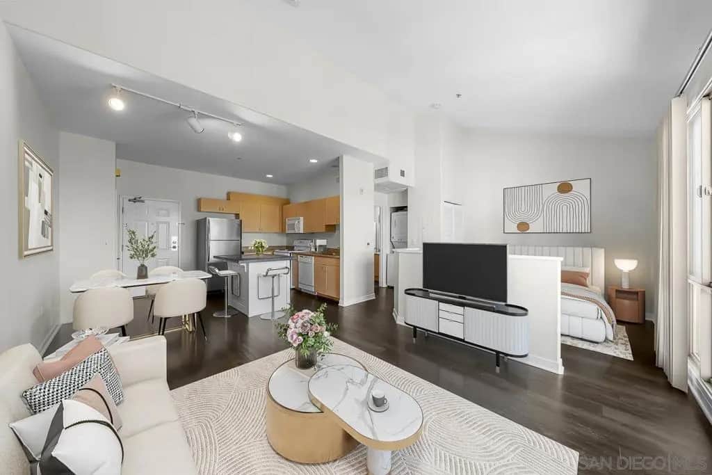 1501 Front ST 613, San Diego, CA — listing photo 1