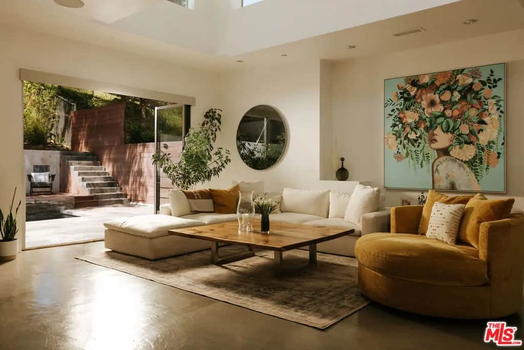 2169 Stanley Hills Drive, Los Angeles, CA — listing photo 1