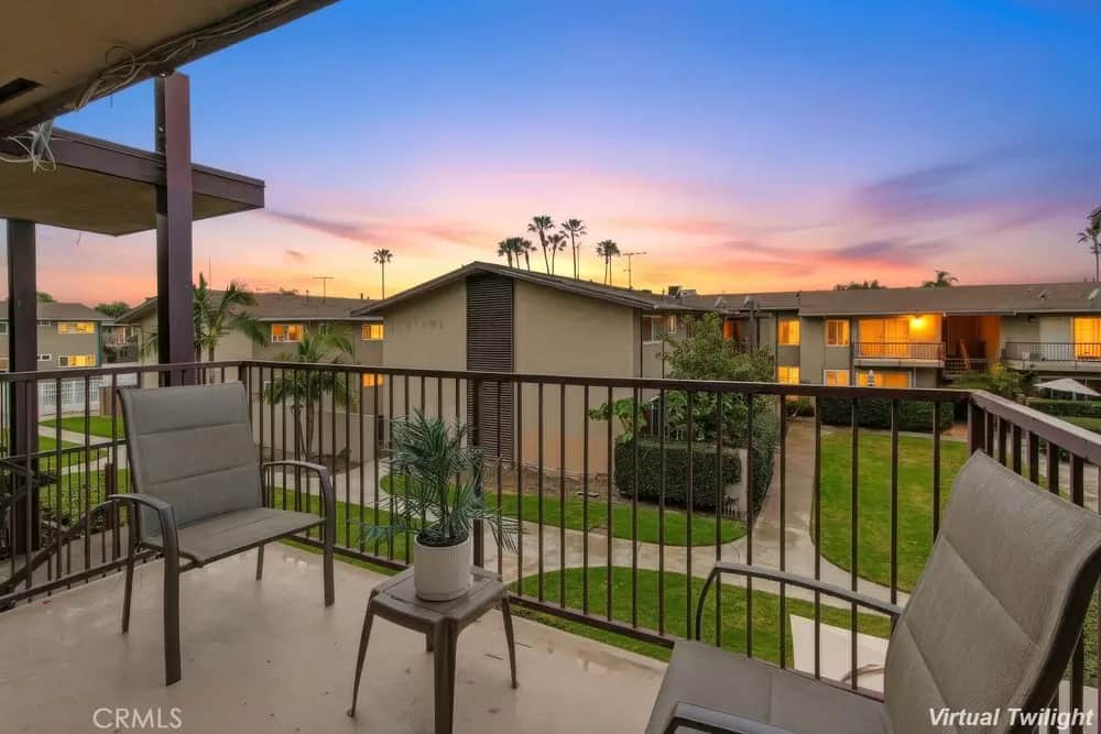 1860 W Glenoaks L, Anaheim, CA — listing photo 1
