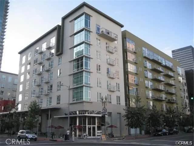 645 W 9th Street 618, Los Angeles, CA — listing photo 1