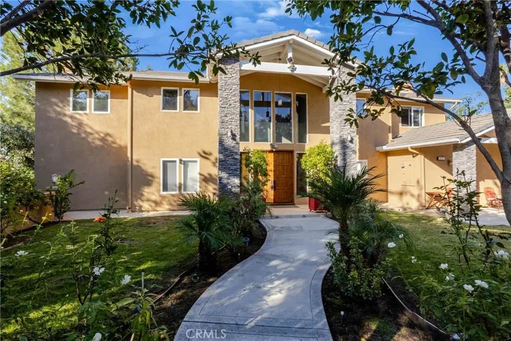 1377 Knoll Road, Redlands, CA — listing photo 1