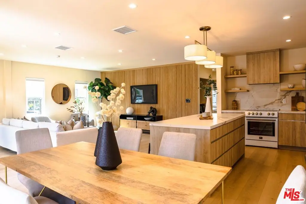 9051 Lucerne Avenue C, Culver City, CA — listing photo 1