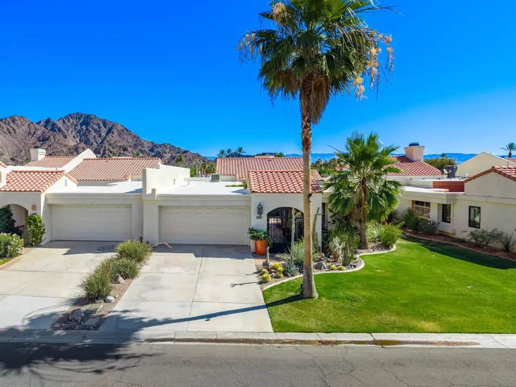 49520 Avenida Vista Bonita, La Quinta, CA — listing photo 1