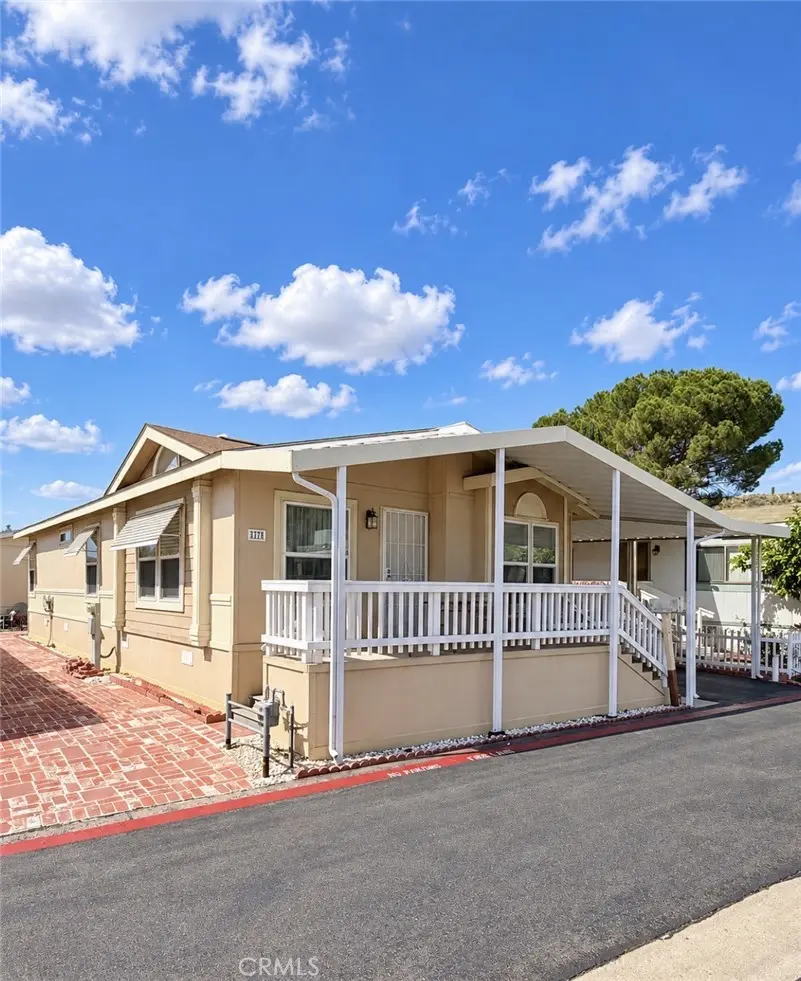 18323 Soledad Canyon Road 17, Canyon Country, CA — listing photo 1