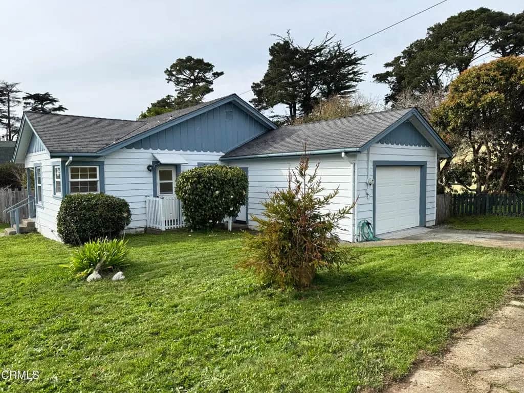 399 Winifred Street, Fort Bragg, CA — listing photo 1