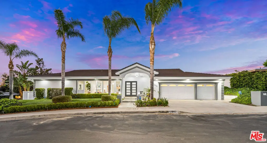 16053 SABANA Lane, Encino, CA — listing photo 1