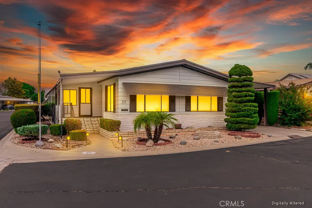 1300 W Menlo Avenue 55, Hemet, CA — listing photo 1