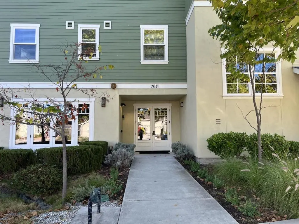 708 Frederick Street 205, Santa Cruz, CA — listing photo 1