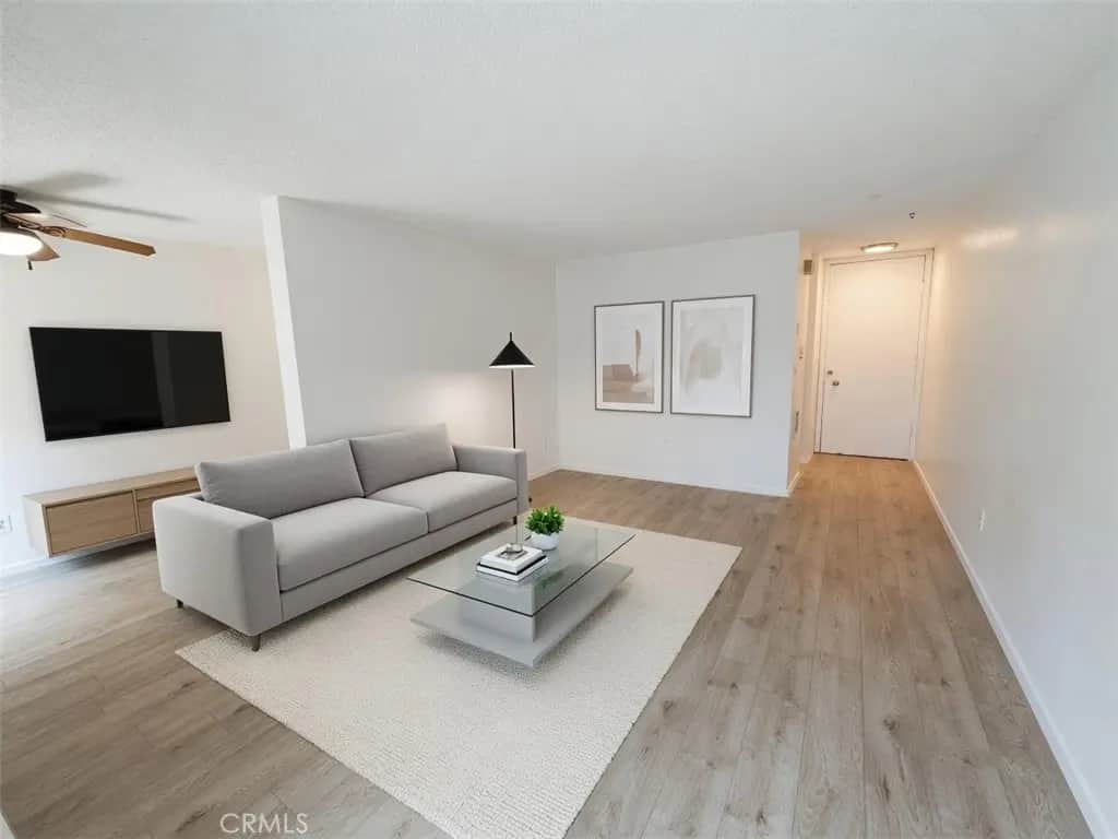 3050 Rue Dorleans 274, San Diego, CA — listing photo 1