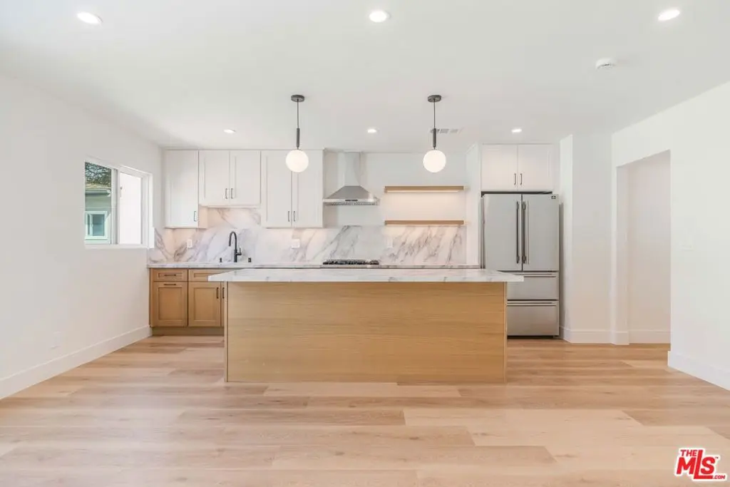 7968 Norton Avenue 2, West Hollywood, CA — listing photo 1