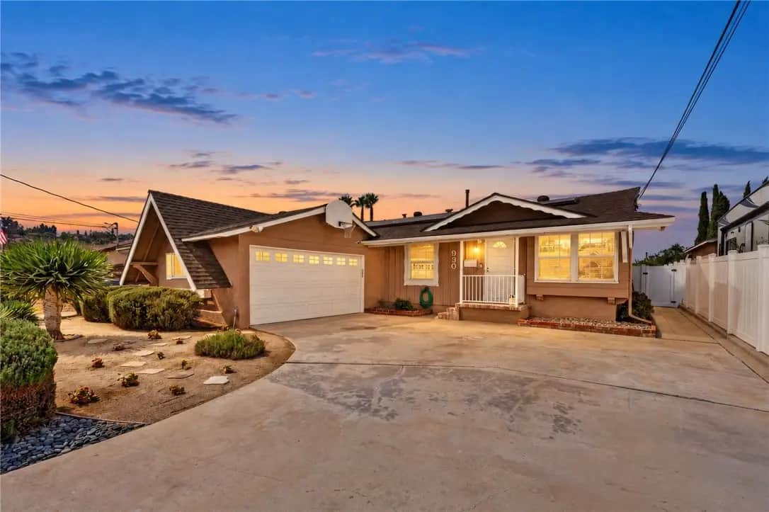 930 Waterloo Ave, El Cajon, CA — listing photo 1
