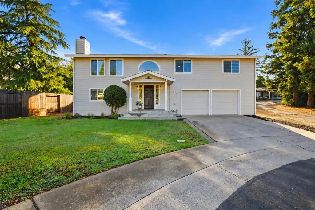 305 Castle Court, Roseville, CA — listing photo 1
