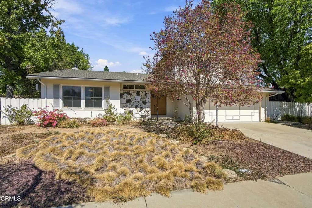 20601 Kingsbury Street, Los Angeles, CA — listing photo 1