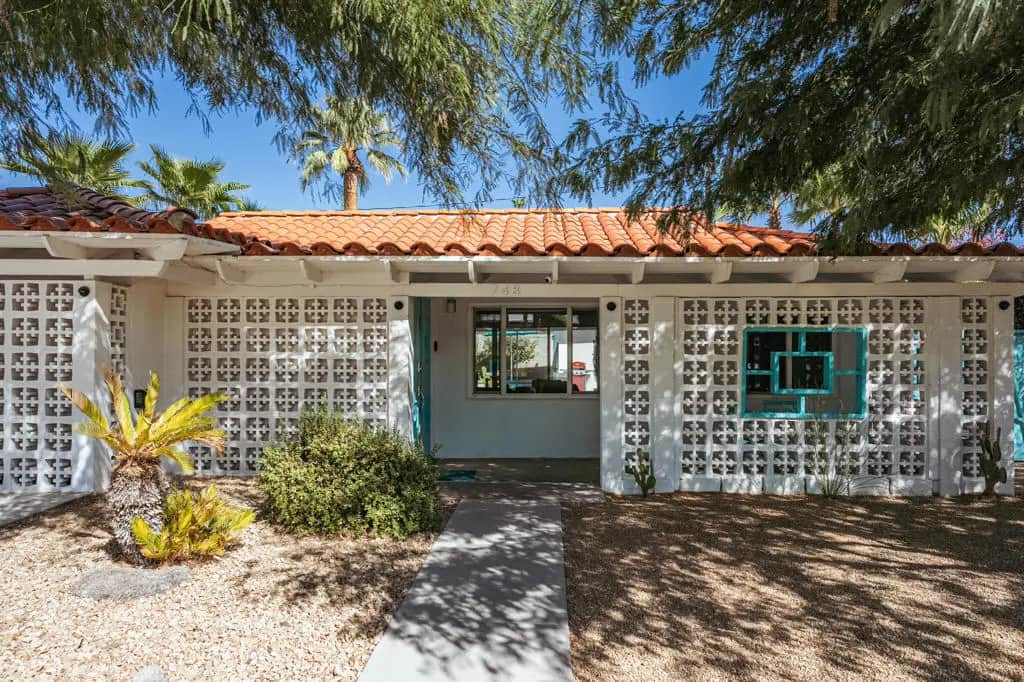 748 N Calle Rolph, Palm Springs, CA — listing photo 1