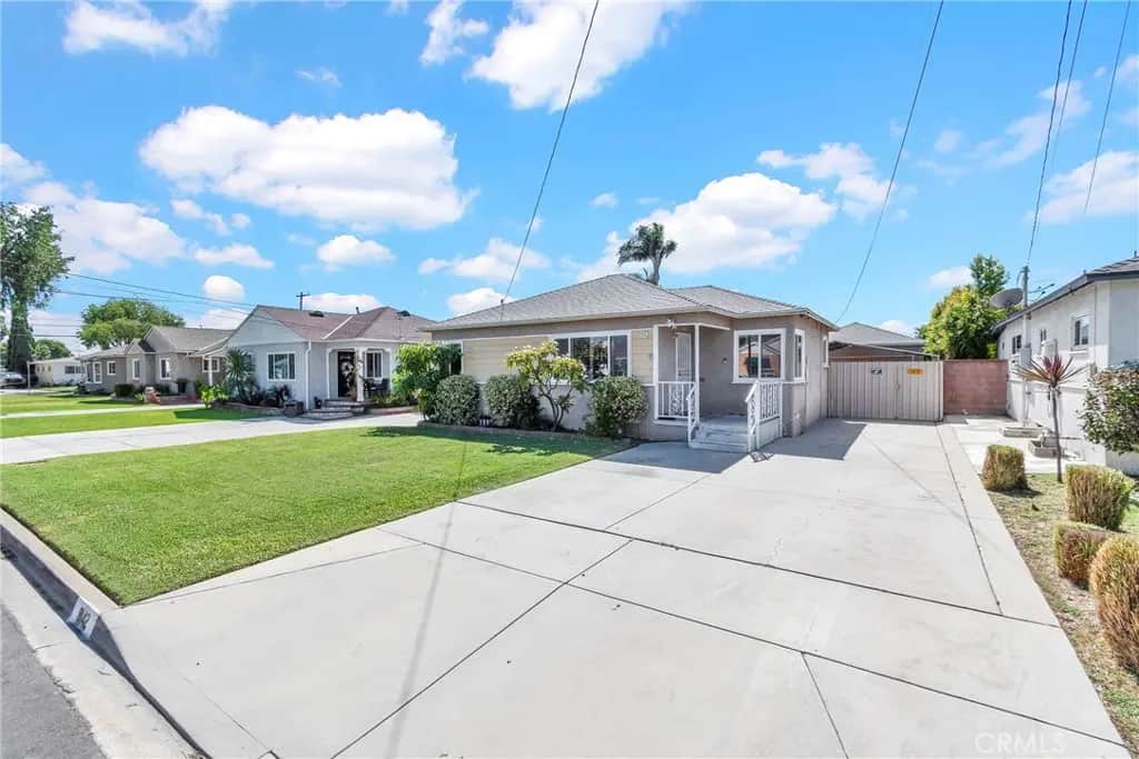 9142 Rendalia Street, Bellflower, CA — listing photo 1