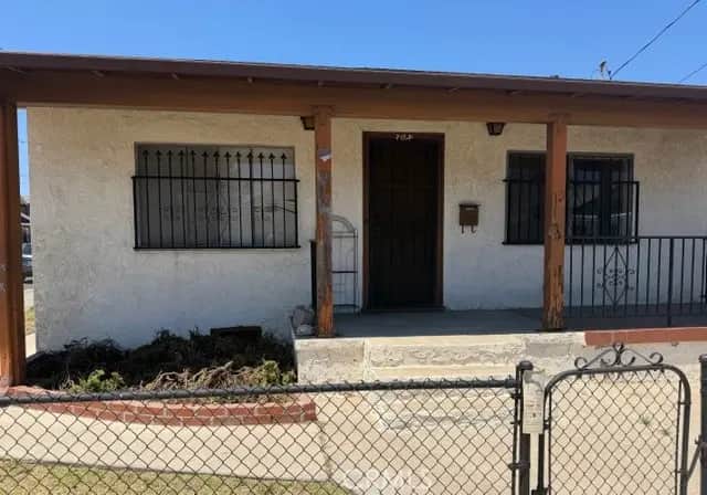 398 W 11th Street, San Pedro, CA — listing photo 1