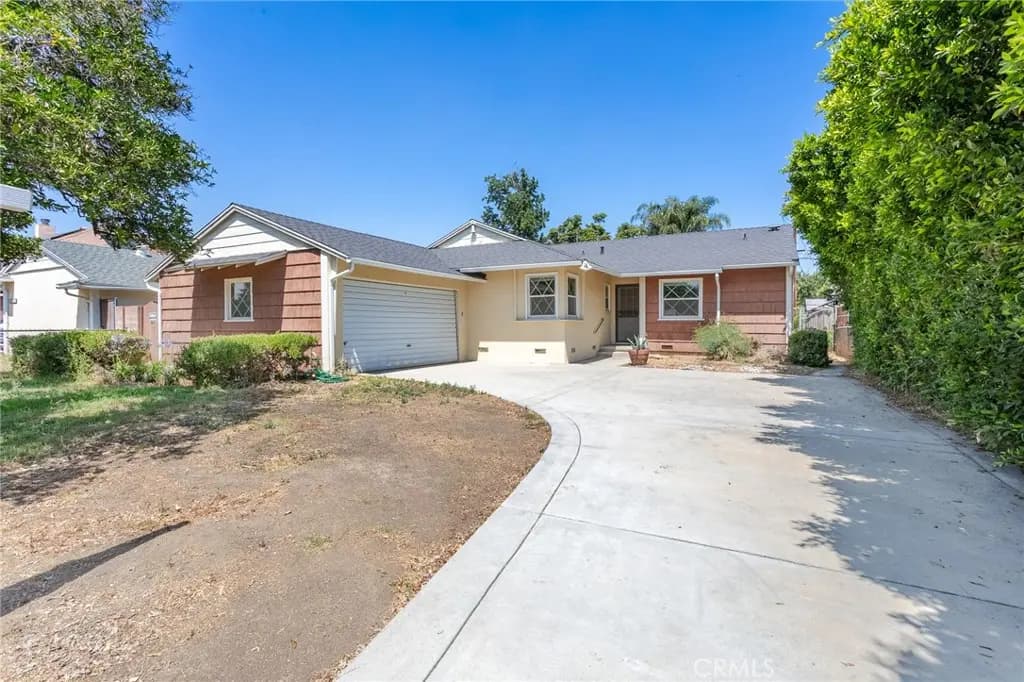 10436 Columbus Avenue, San Fernando, CA — listing photo 1