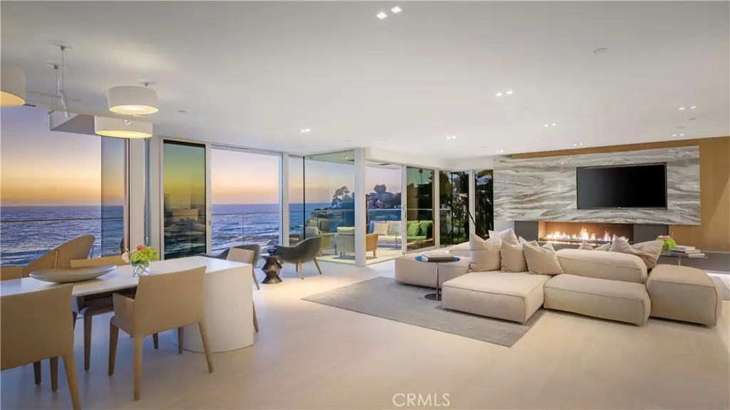 14 Lagunita Drive, Laguna Beach, CA — listing photo 1