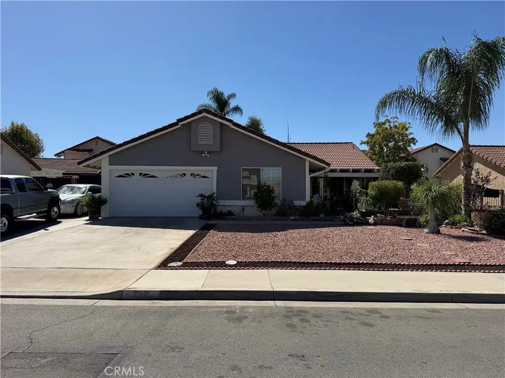 986 Clover, San Jacinto, CA — listing photo 1