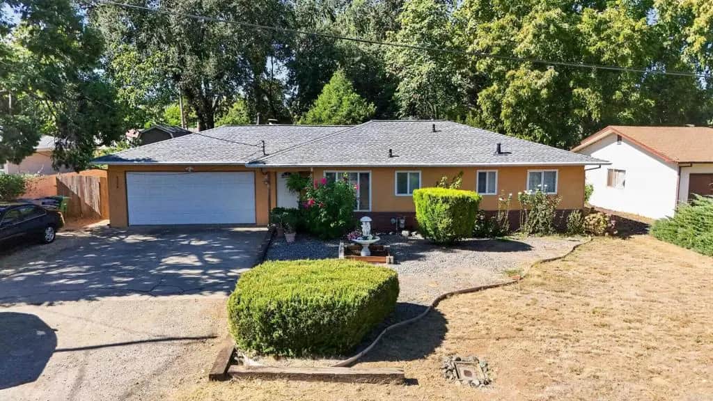 4398 E Bonnyview Road, Redding, CA — listing photo 1