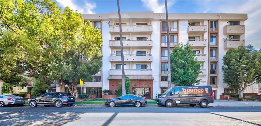 533 S St Andrews Place 408, Los Angeles, CA — listing photo 1