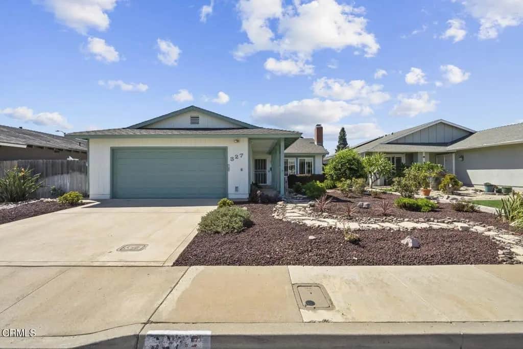 327 Otono Court, Camarillo, CA — listing photo 1