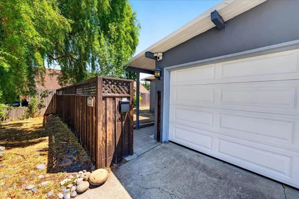 1111 Marionola Way, Pinole, CA — listing photo 1