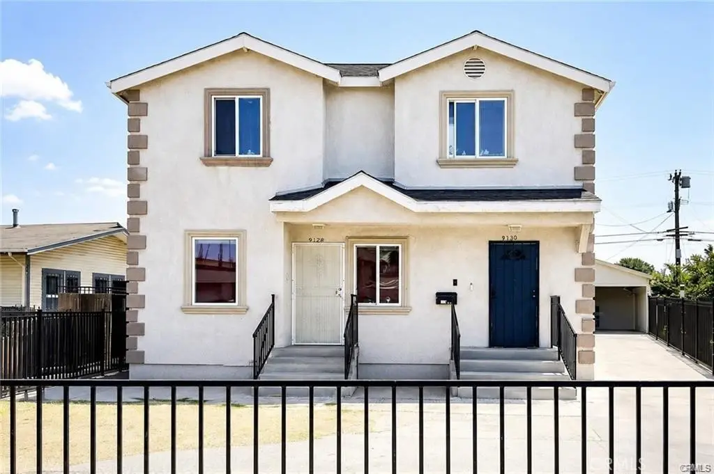 9128 Menlo, Los Angeles, CA — listing photo 1