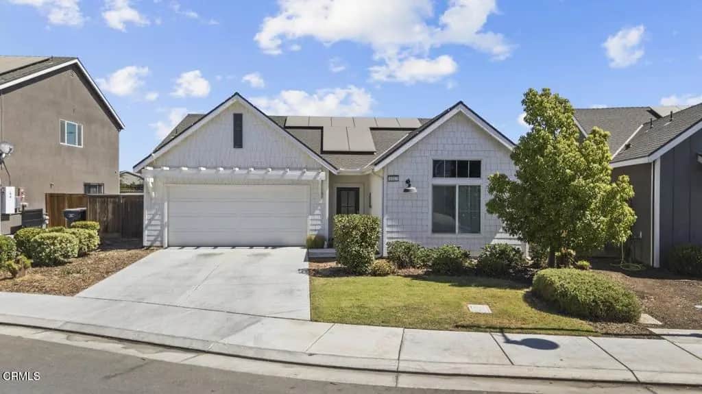 3312 Rustic Woods Lane, Shafter, CA — listing photo 1