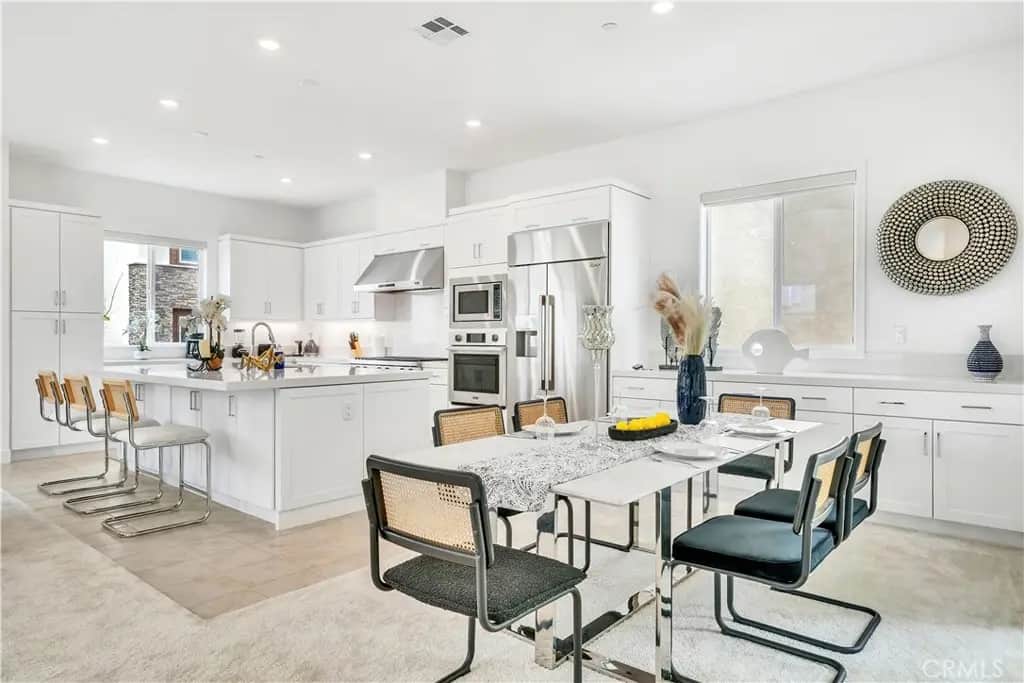141 Sawbuck, Irvine, CA — listing photo 1
