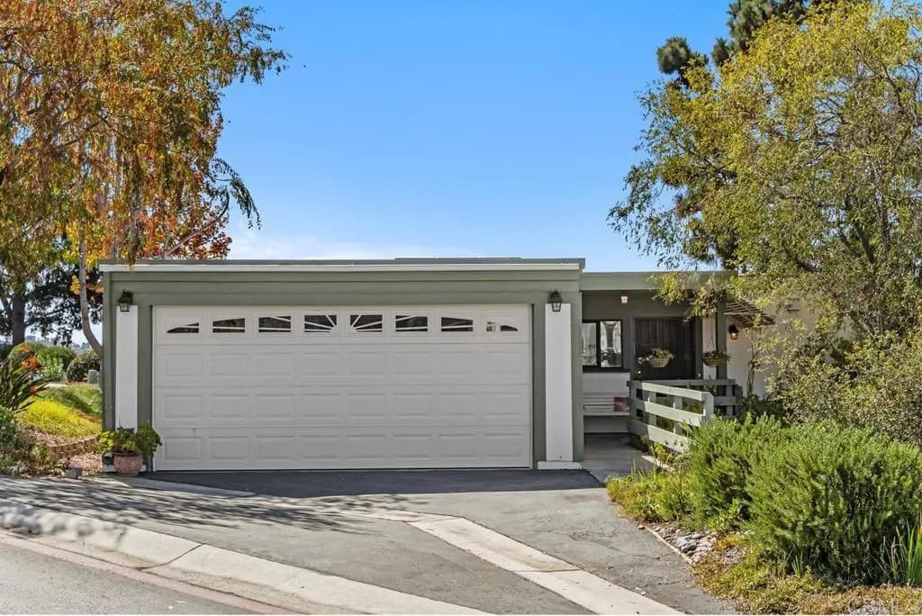 3621 Vista Campana S 105, Oceanside, CA — listing photo 1