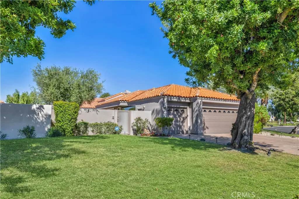 2 Hilton Head, Rancho Mirage, CA — listing photo 1