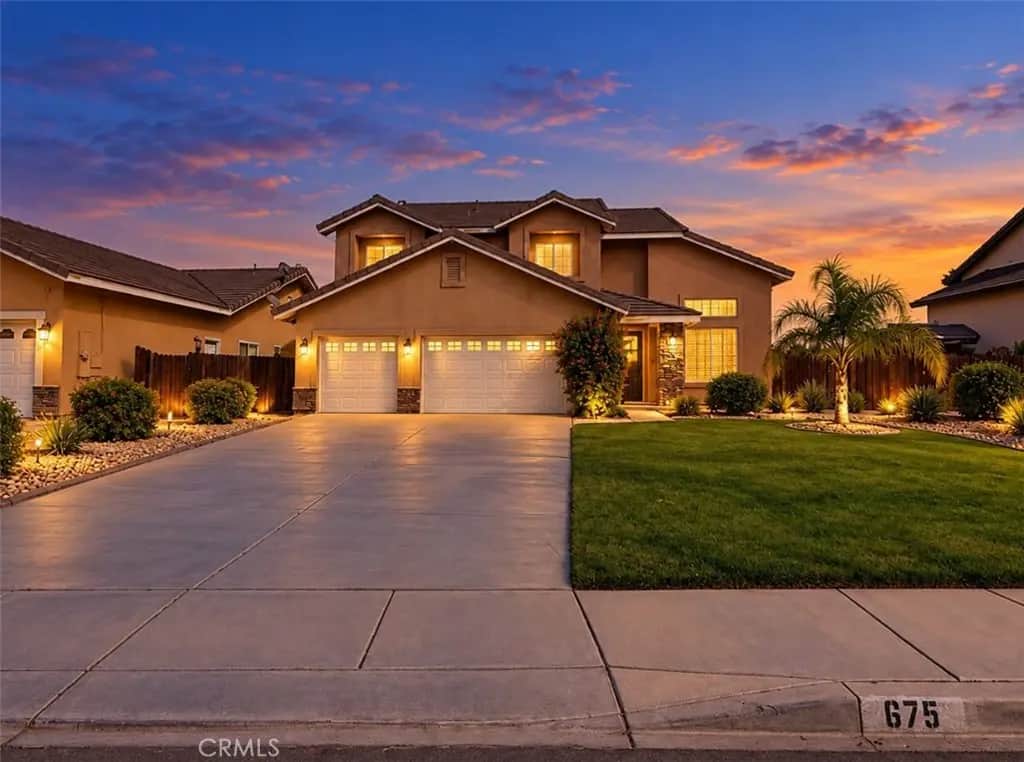 675 Winners Circle, San Jacinto, CA — listing photo 1
