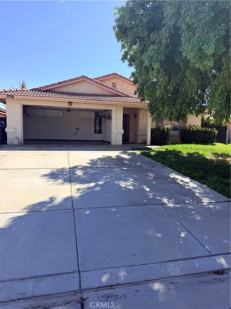 2096 Natalie Drive, Rosamond, CA — listing photo 1