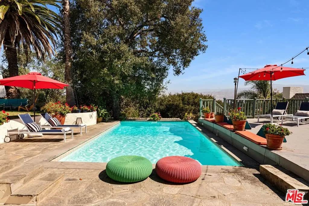 3001 Passmore Drive, Los Angeles, CA — listing photo 1