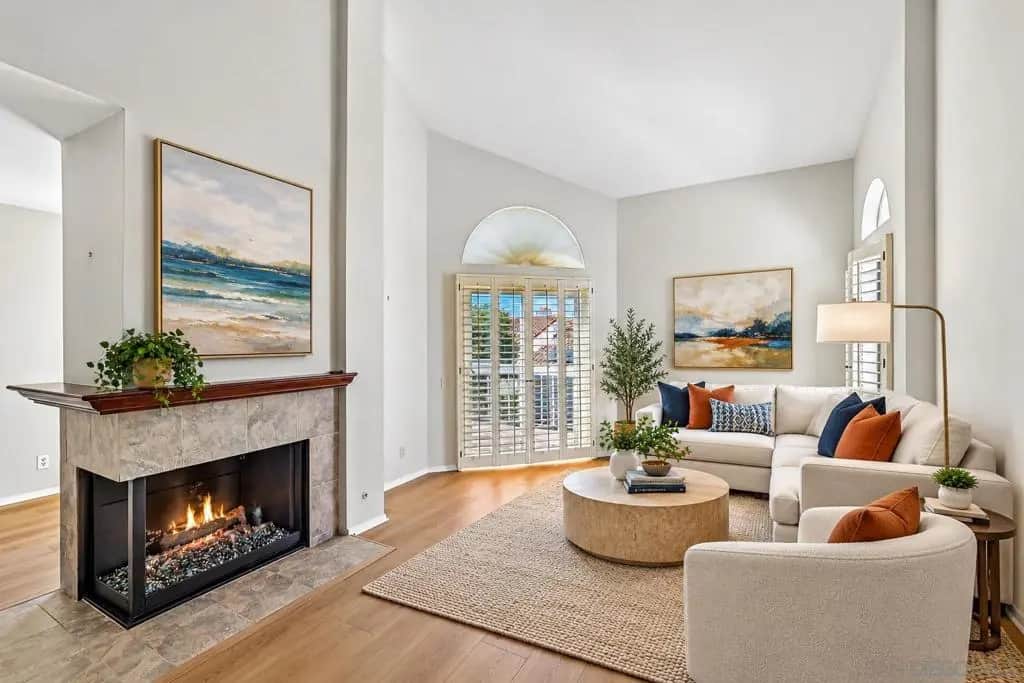 4885 Tinasa Way, San Diego, CA — listing photo 1